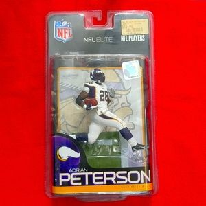 NFL Elite Adrian Peterson Minnesota Vikings Action figure